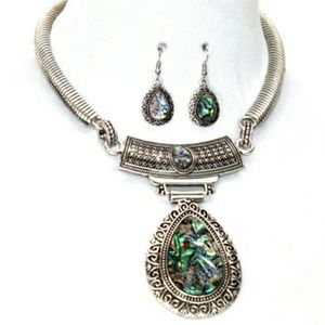Abalone Elegant Choker